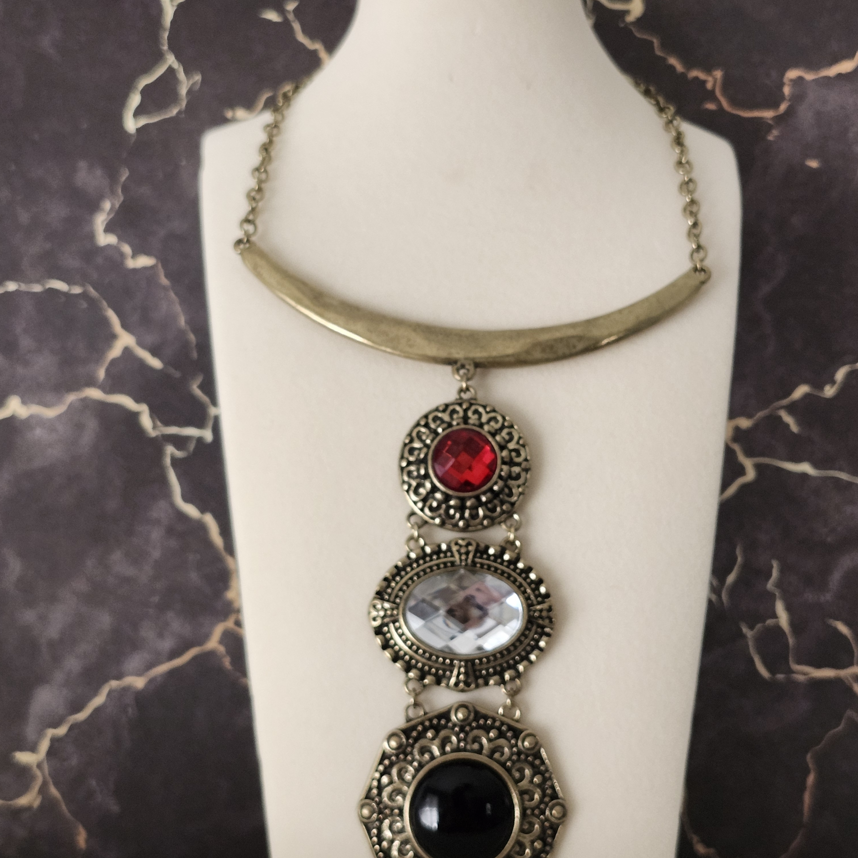 New Thalia Sodi Gold-Tone Necklace And Earring Set With Red And Black Accents 30$